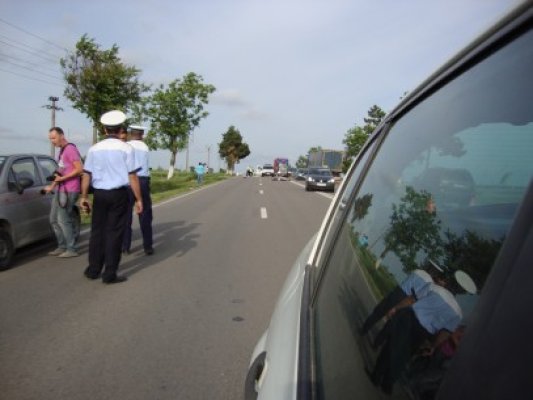 Accident grav pe drumul care leagă Constanţa de Valu: un pieton a murit